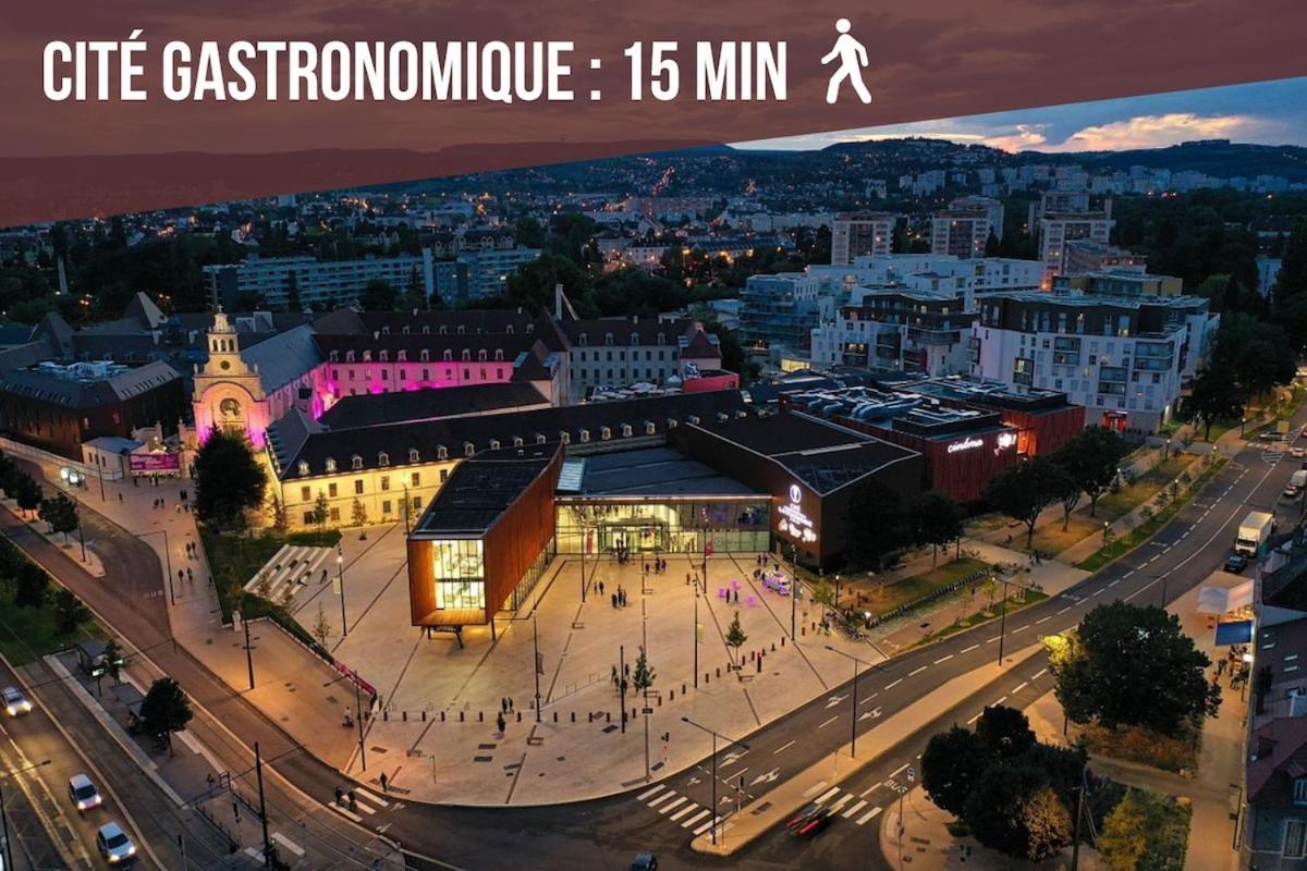 Le Richebourg - Place Wilson, Centre Apartment *